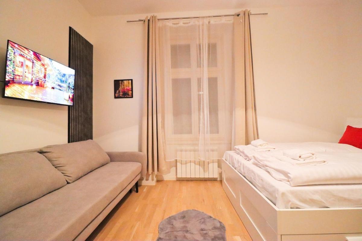 Appartement Spacious In The Center Of *