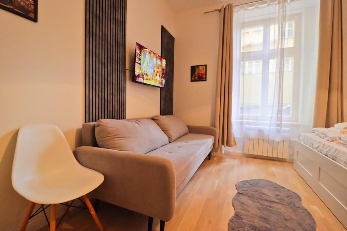 Appartement Spacious In The Center Of *